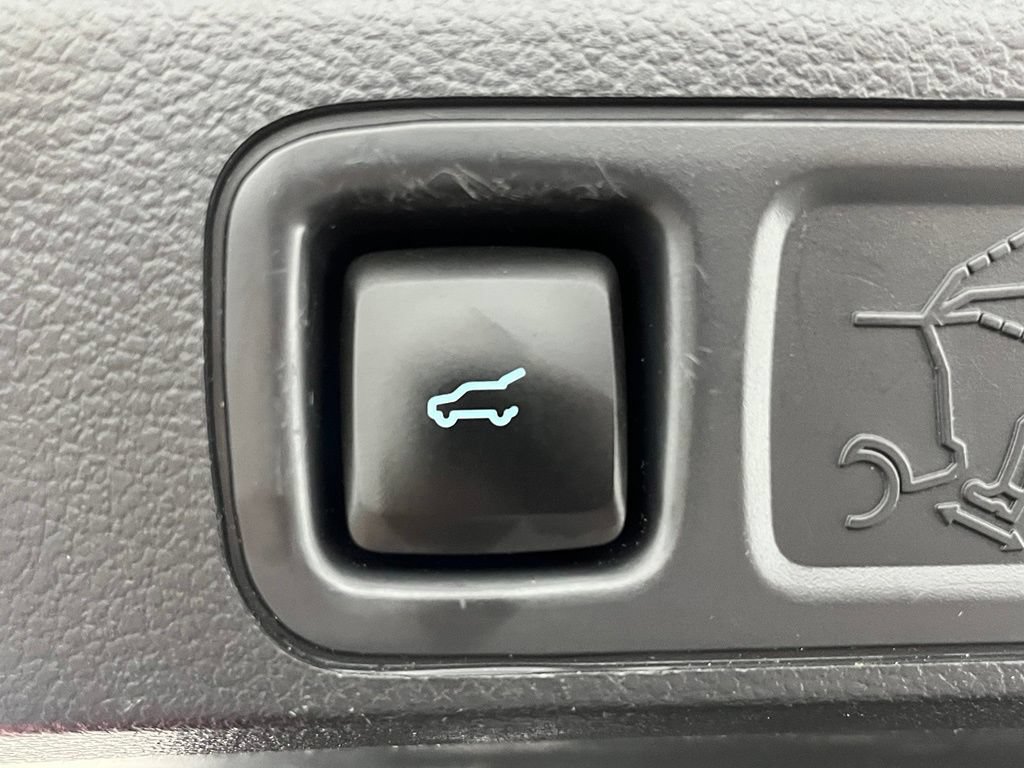 Used 2022 Ford Expedition Platinum AWD/4WD image 12