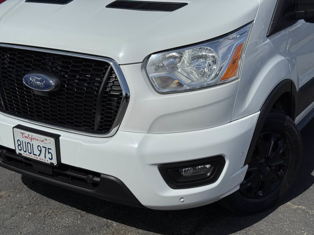 Used 2021 Ford Transit 350 XLT RWD image 3