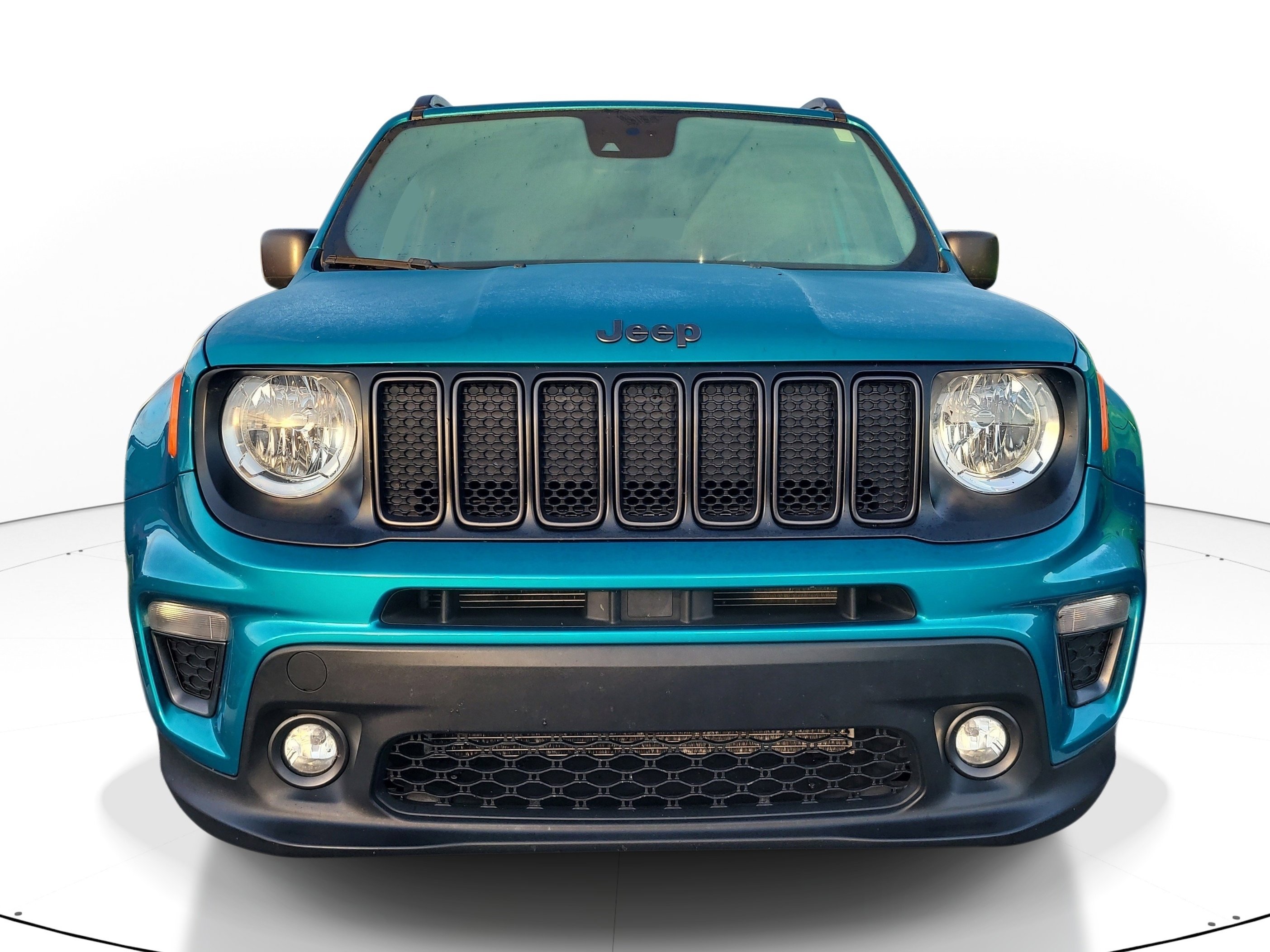 Used 2021 Jeep Renegade Latitude w/ Convenience Group FWD image 2