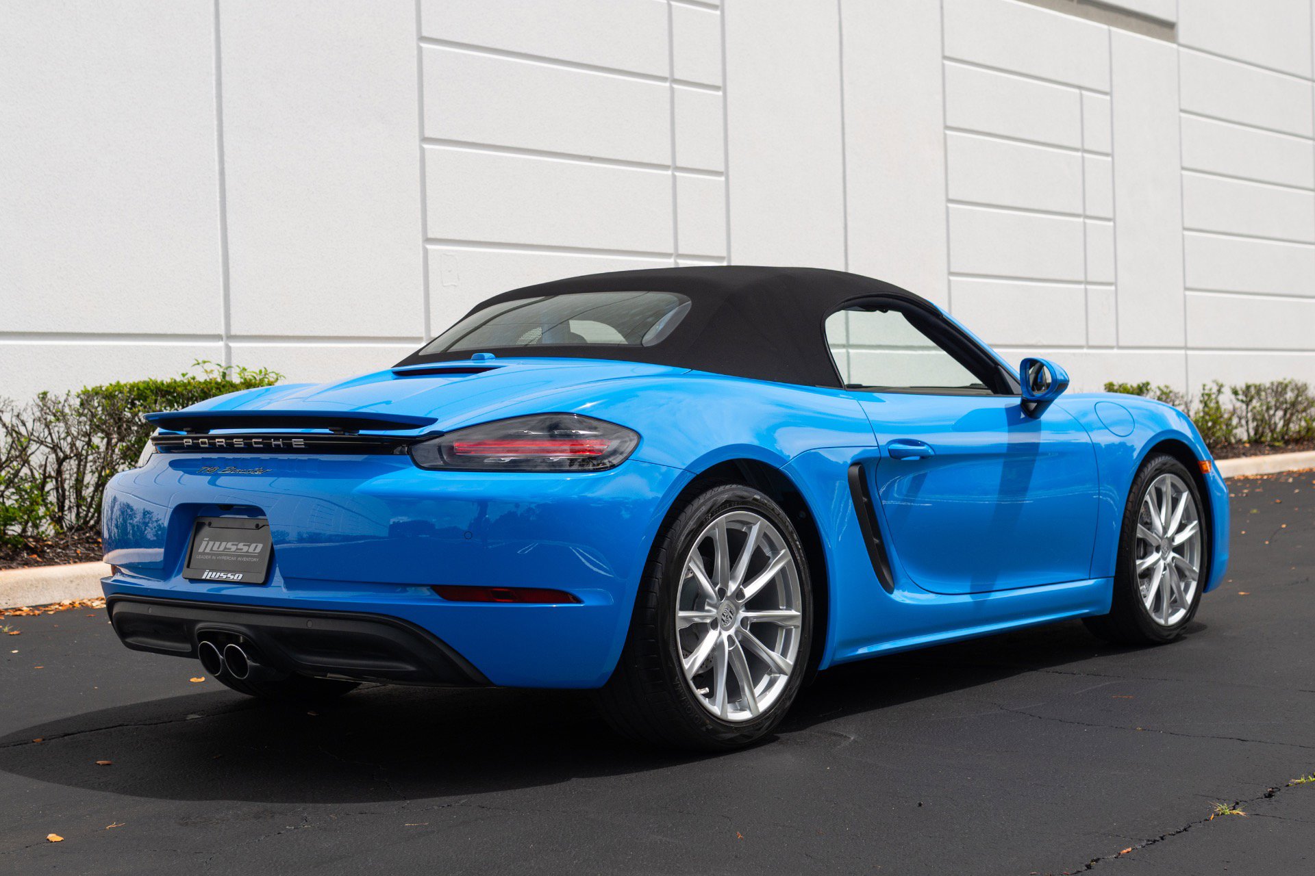 Used 2022 Porsche 718 Boxster image 16