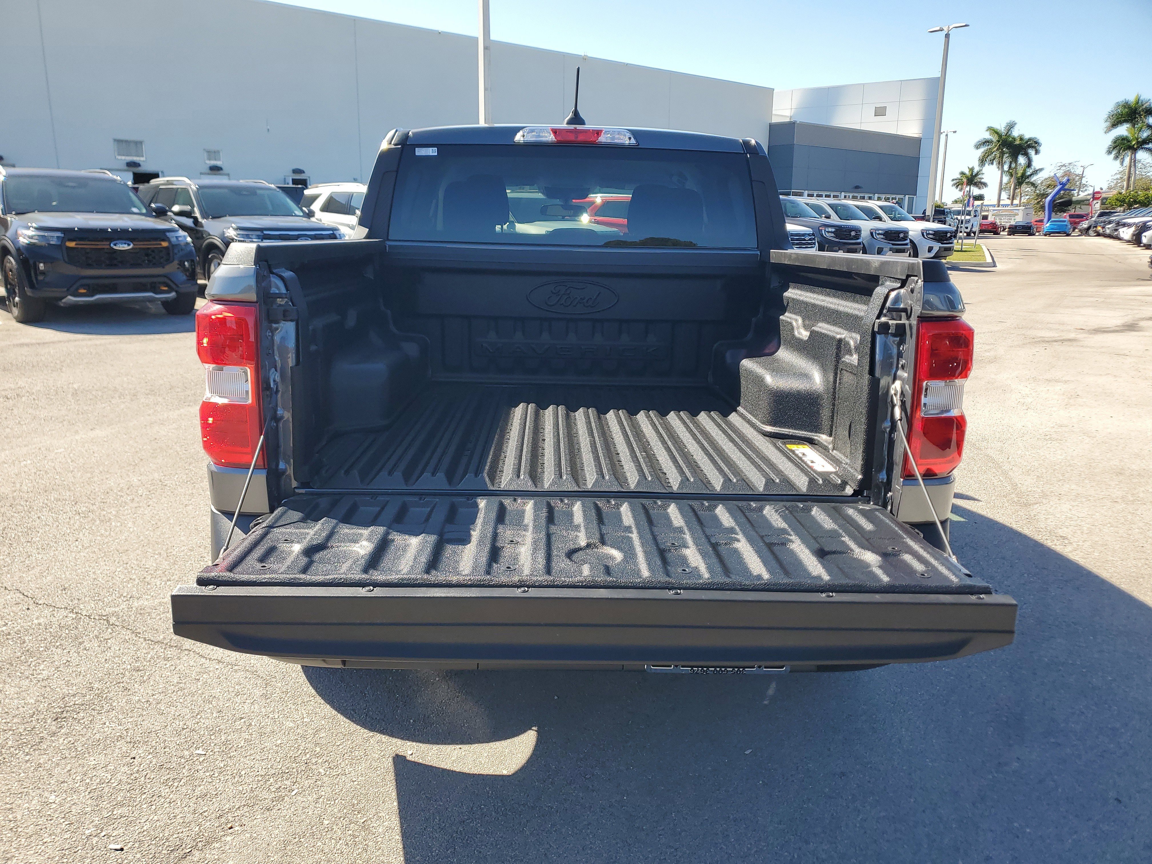 New 2026 Ford Maverick XL image 8