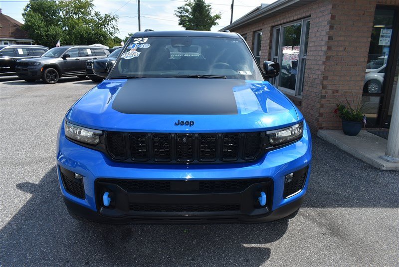 Used 2023 Jeep Grand Cherokee Trailhawk AWD/4WD image 10