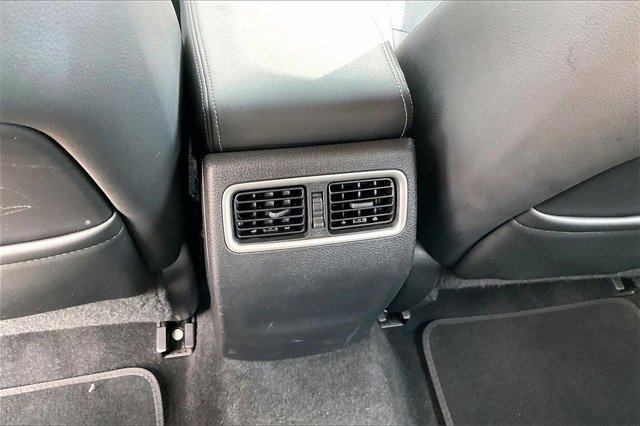 Used 2016 Nissan Altima 2.5 SL w/ Moonroof Package image 31