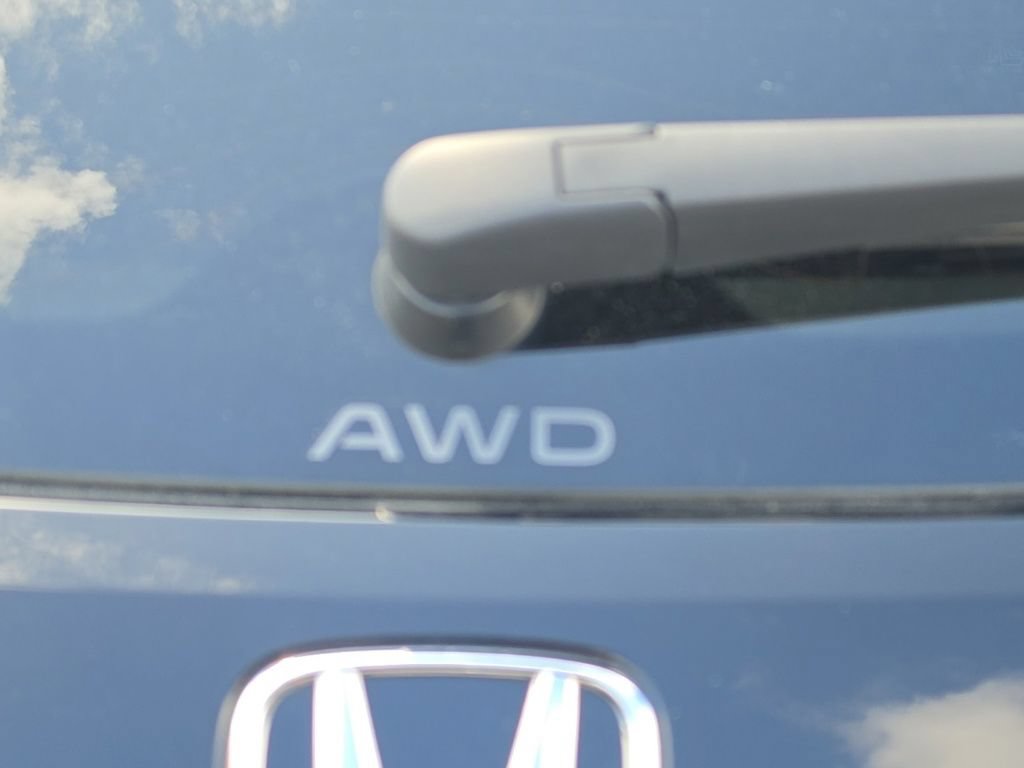 Certified 2025 Honda HR-V Sport image 7