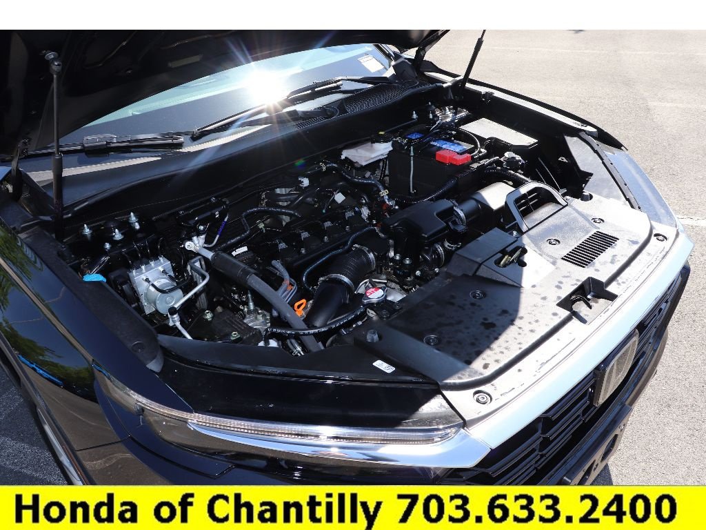 Certified 2026 Honda CR-V EX image 30