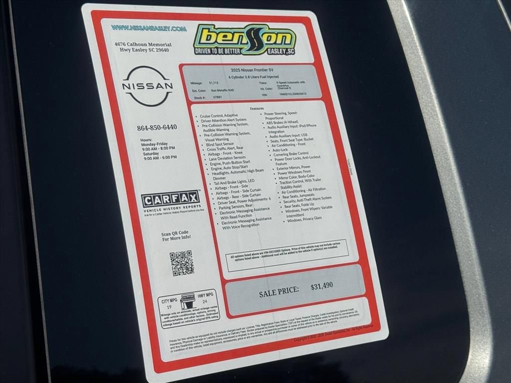 Certified 2025 Nissan Frontier SV RWD image 26