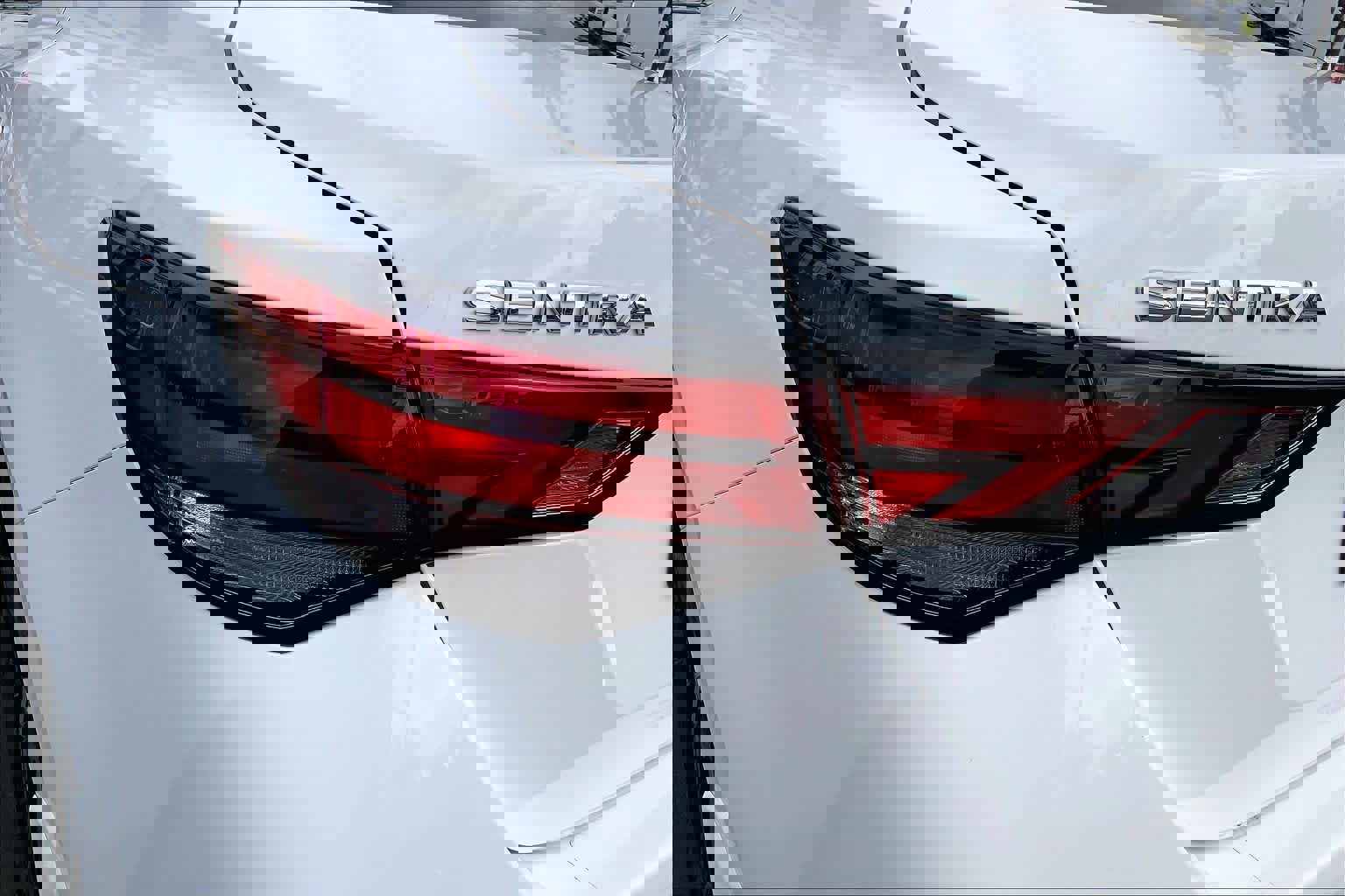 Used 2024 Nissan Sentra SV image 28