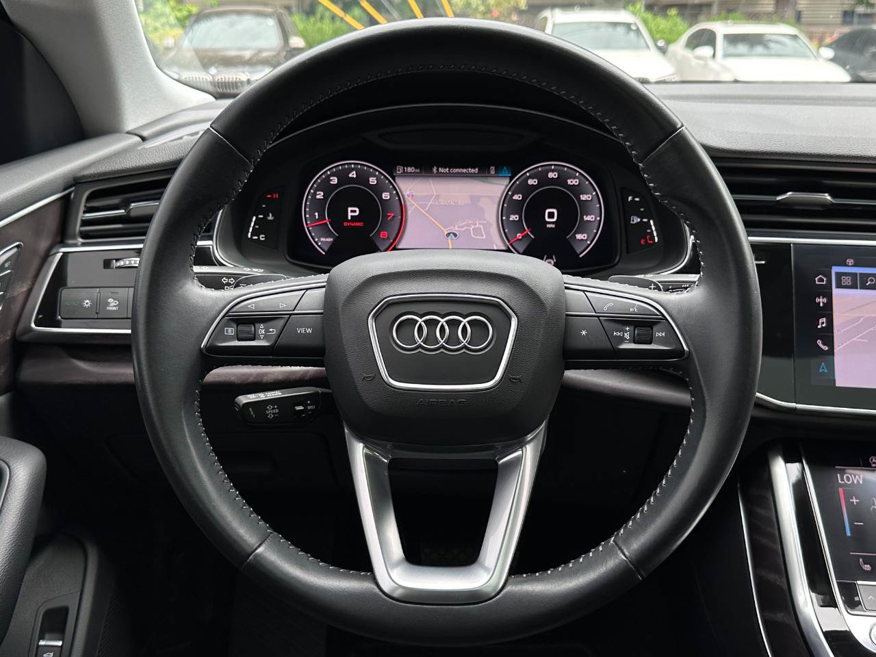 Used 2019 Audi Q8 Premium Plus w/ Premium Plus AWD/4WD image 17