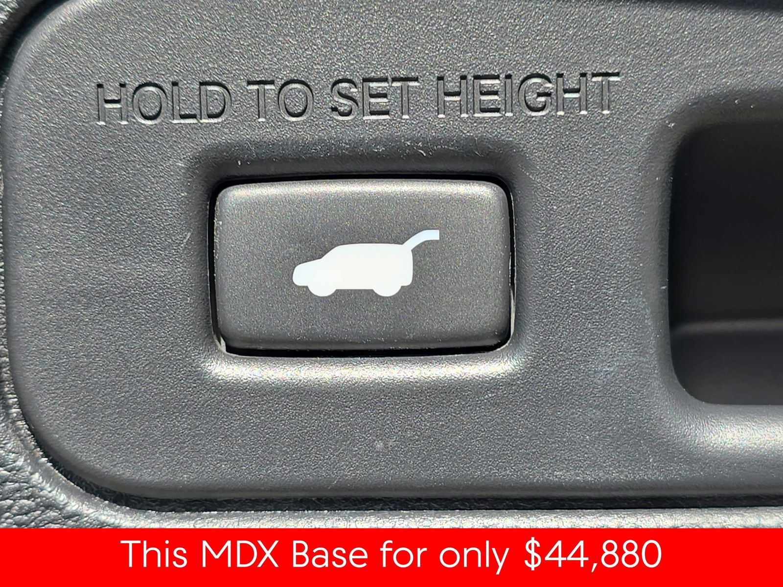Used 2024 Acura MDX SH-AWD w/ Technology Package image 21