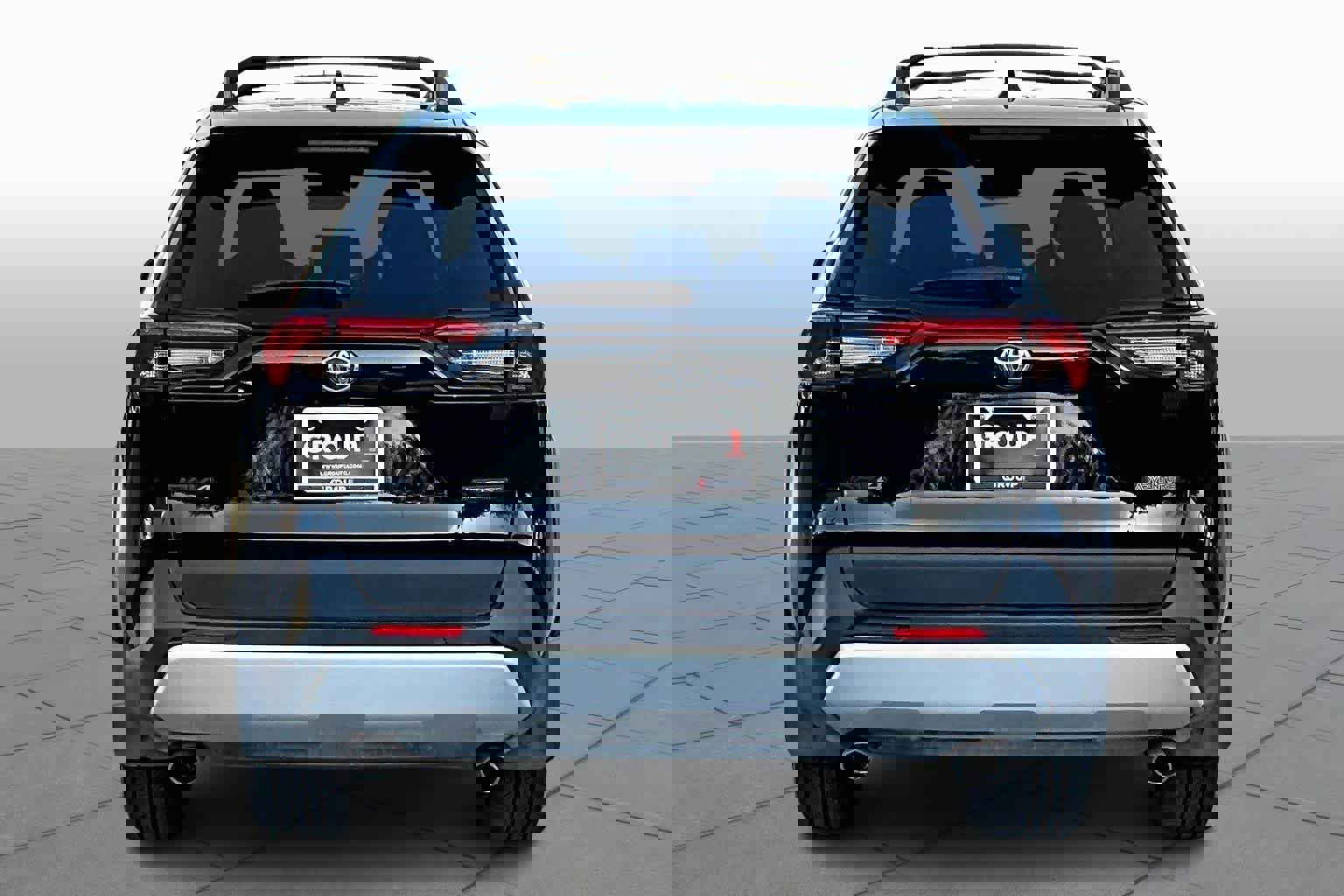 Used 2023 Toyota RAV4 Adventure image 4