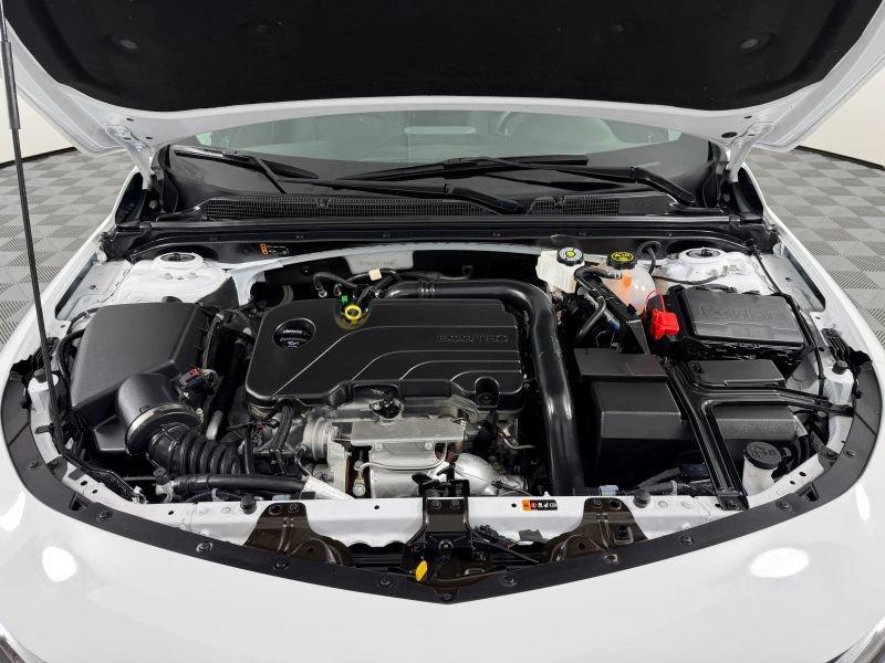 Used 2024 Chevrolet Malibu LT w/ LPO, Floor Liner Package FWD image 18