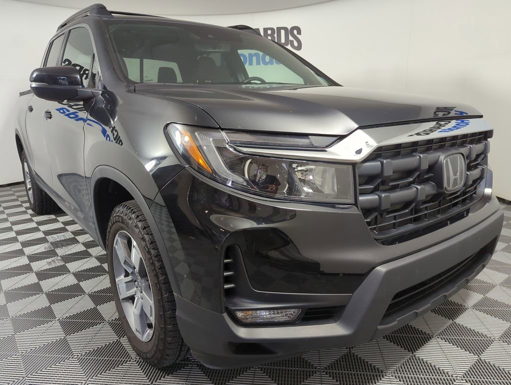 Certified 2025 Honda Ridgeline RTL image 7