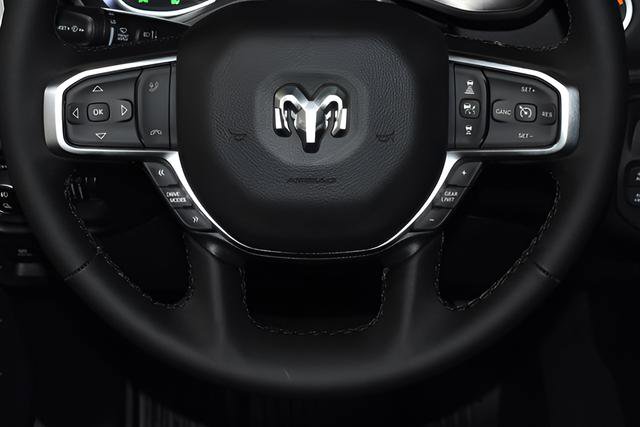 New 2026 RAM 1500 Big Horn AWD/4WD image 24