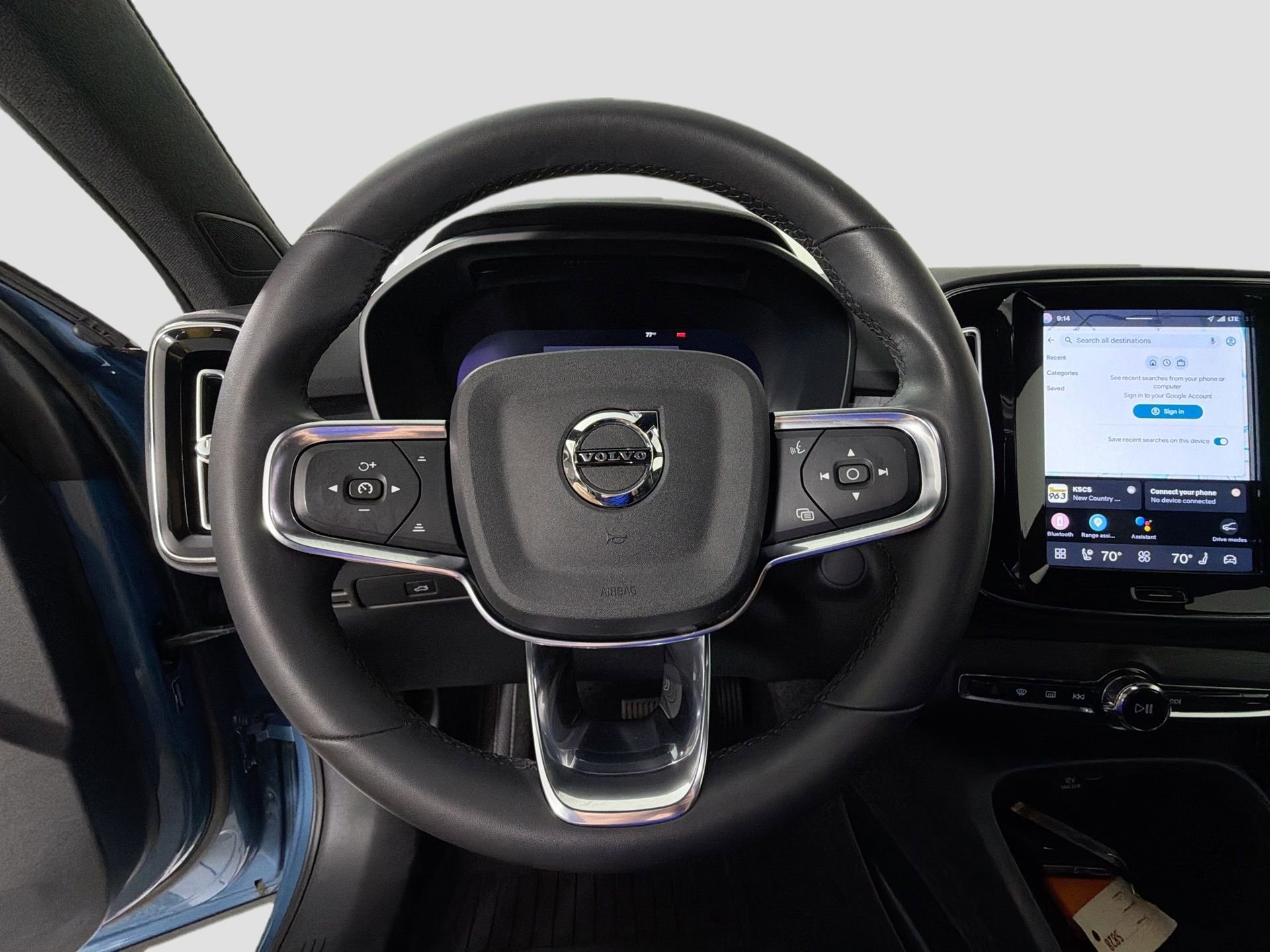 Certified 2023 Volvo C40 P8 Recharge Ultimate w/ Protection Package Premier AWD/4WD image 12