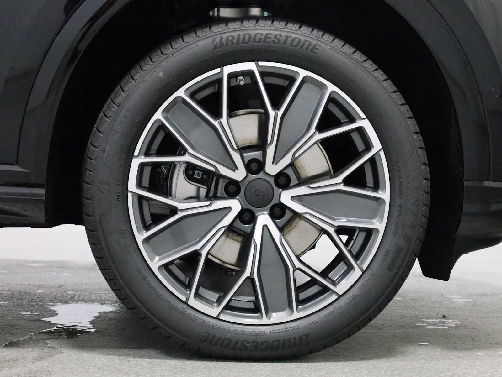 New 2026 Audi Q5 Premium Plus AWD/4WD image 12