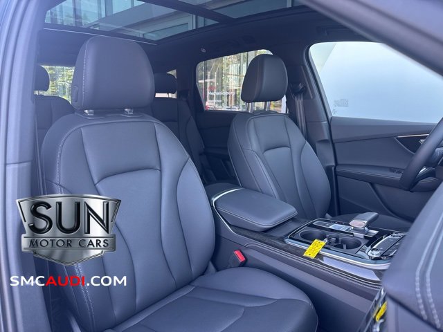 Used 2025 Audi Q7 3.0T Premium Plus w/ Premium Plus Package image 6