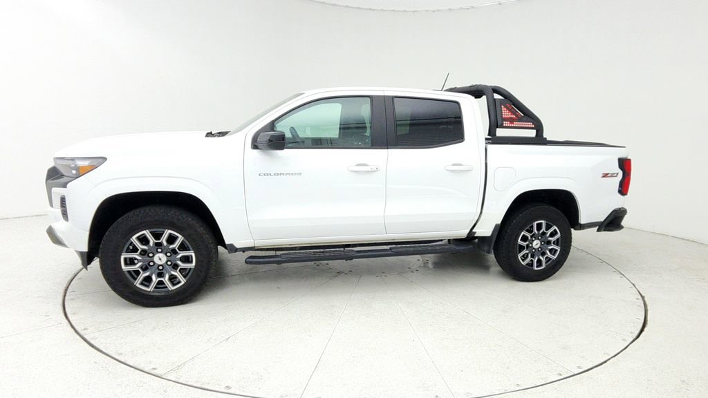 Certified 2024 Chevrolet Colorado Z71 w/ Z71 Convenience Package 2 image 5