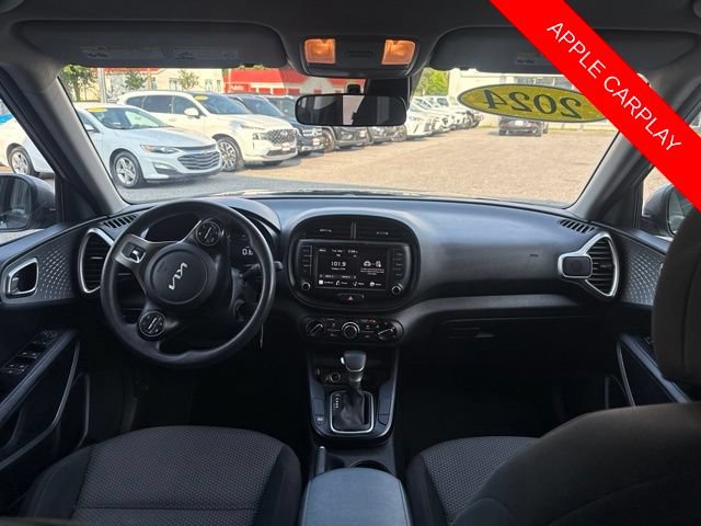 Used 2024 Kia Soul LX w/ Option Group 015 FWD image 3