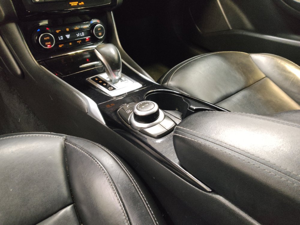 Used 2018 INFINITI QX30 AWD image 26