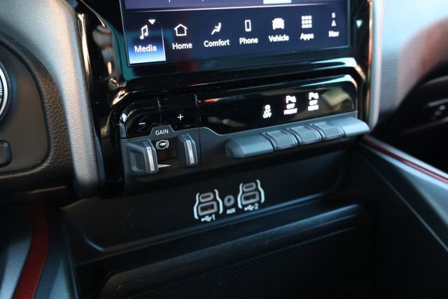 Used 2025 RAM 1500 Rebel AWD/4WD image 16