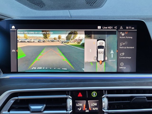 Used 2021 BMW X7 xDrive40i w/ Premium Package AWD/4WD image 11