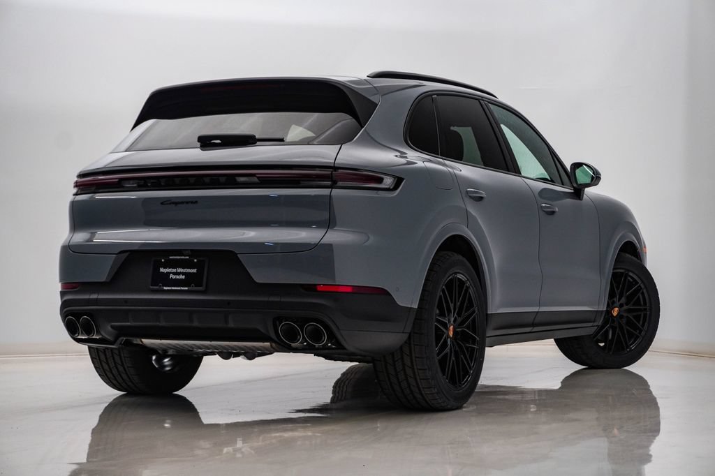 New 2026 Porsche Cayenne AWD/4WD image 11