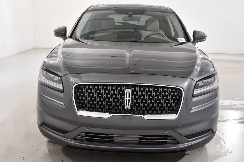 Used 2023 Lincoln Nautilus Reserve w/ Equipment Group 201A AWD/4WD image 3