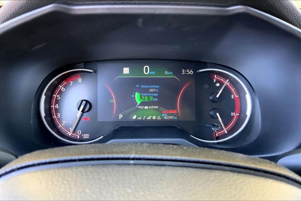 Used 2024 Toyota RAV4 LE image 10