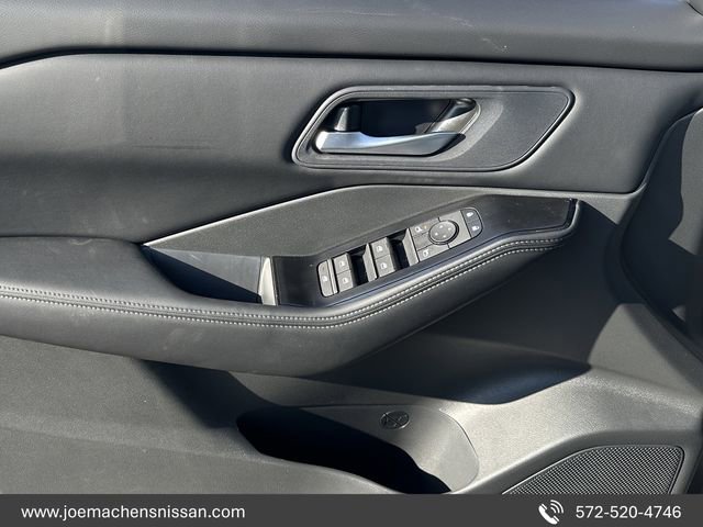 New 2026 Nissan Rogue SV AWD/4WD image 20