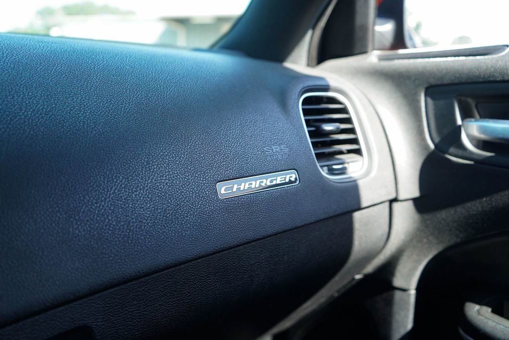 Used 2021 Dodge Charger SXT w/ Leather Interior Group image 20