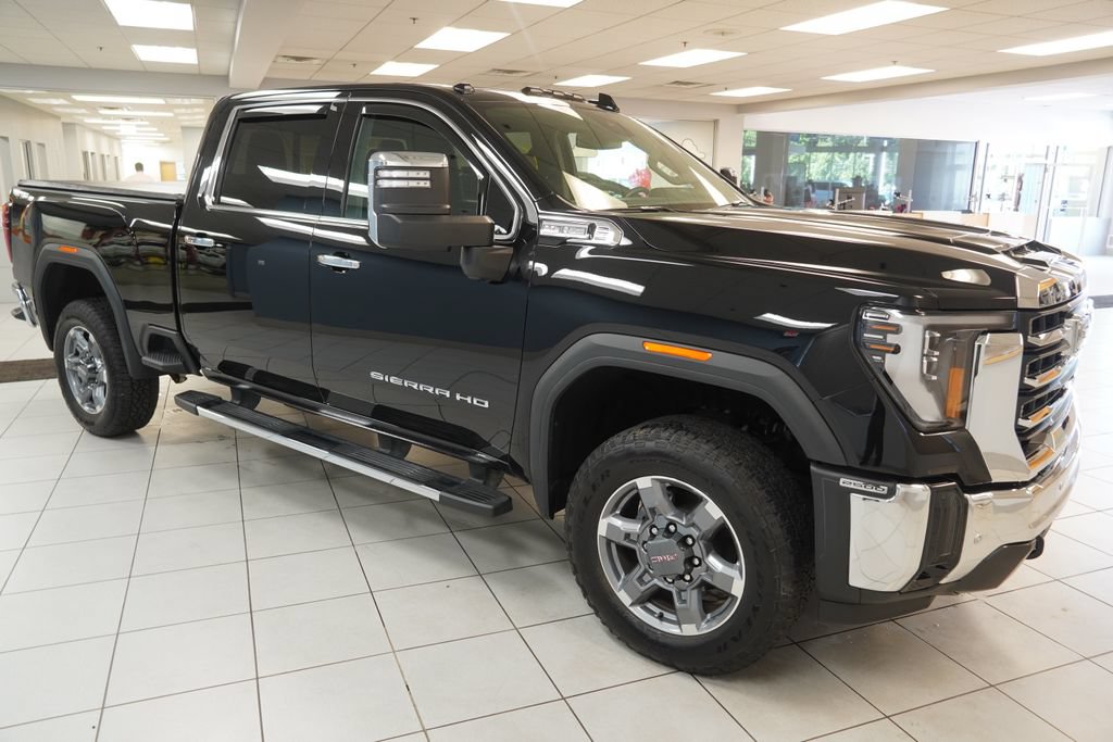 Certified 2026 GMC Sierra 2500 SLT AWD/4WD image 14