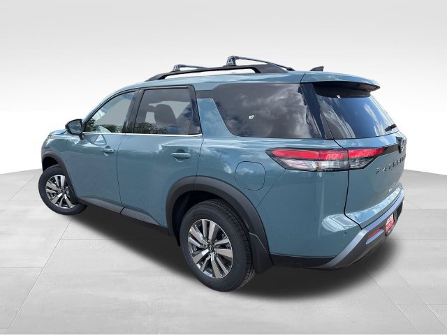 New 2026 Nissan Pathfinder SL FWD image 5