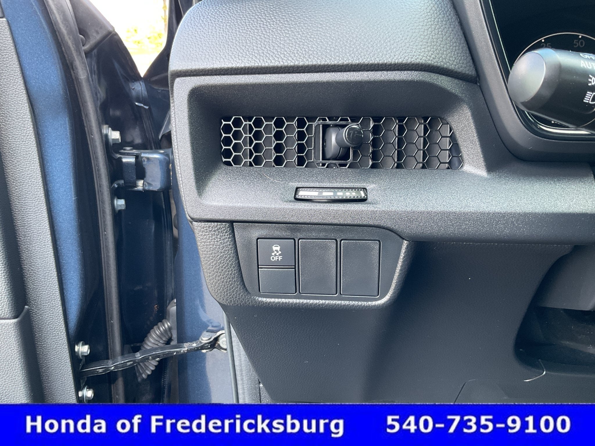 Used 2025 Honda CR-V Sport image 37