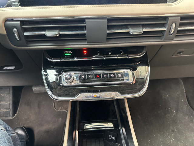 Used 2023 Lincoln Corsair Reserve w/ Equipment Group 201A image 22