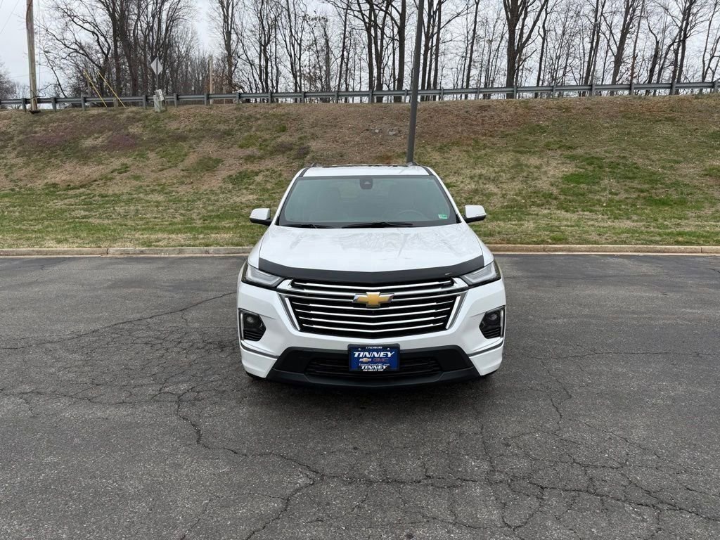 Used 2023 Chevrolet Traverse Premier image 2