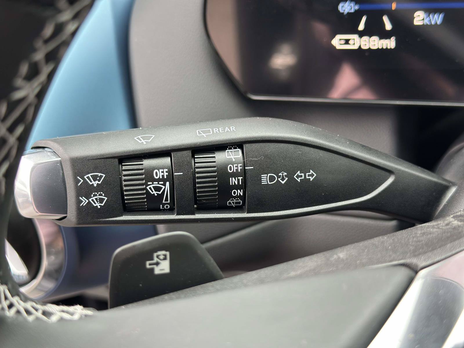 New 2026 Chevrolet Equinox EV LT AWD/4WD image 16