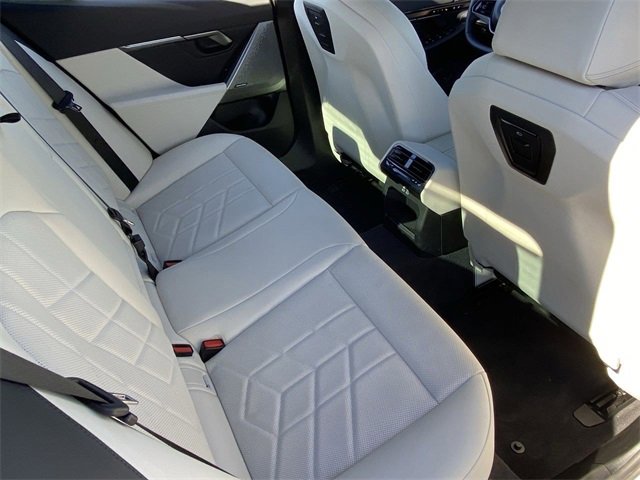 Certified 2024 BMW i5 eDrive40i w/ M Sport Package image 16