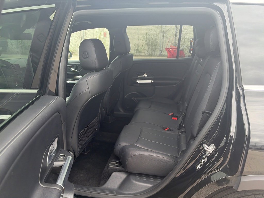 Used 2024 Mercedes-Benz GLB 250 image 16