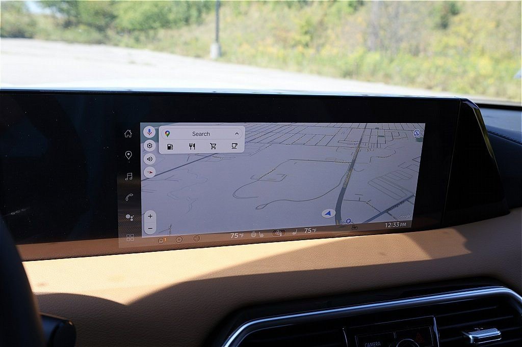 New 2026 Nissan Armada SL w/ Captain's Chari Seat Package image 23