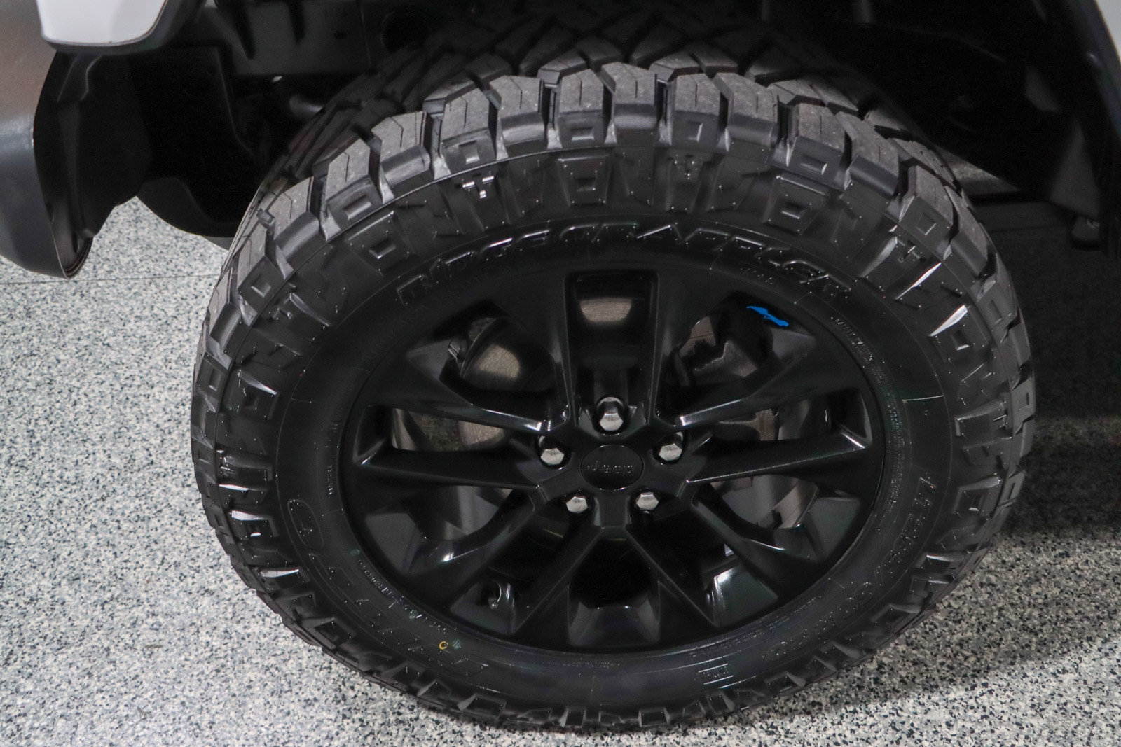 Used 2022 Jeep Wrangler Unlimited Sahara AWD/4WD image 12