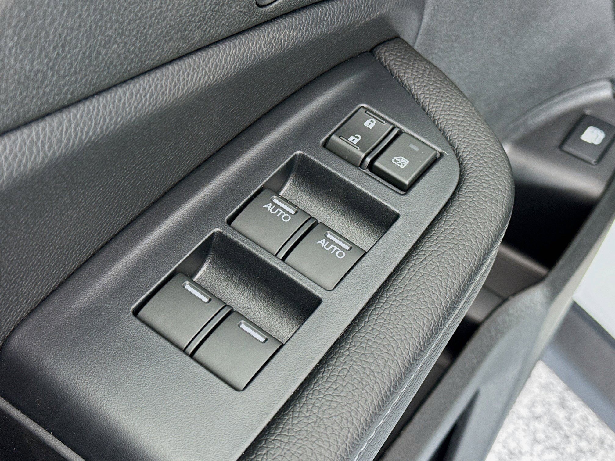 New 2025 Honda Ridgeline RTL image 17