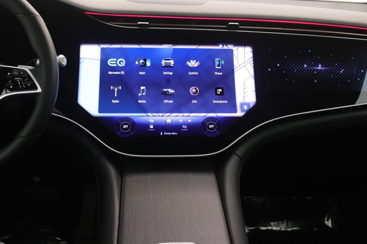 Certified 2023 Mercedes-Benz EQS 580 4MATIC SUV image 11
