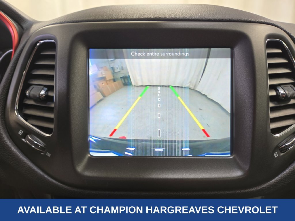 Used 2018 Jeep Compass Trailhawk AWD/4WD image 20