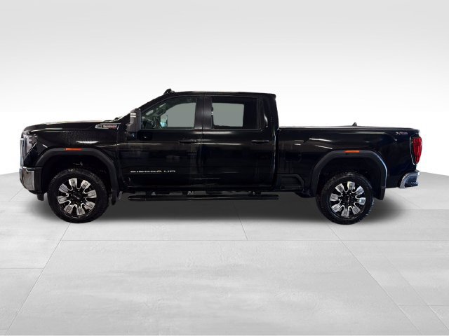 Certified 2026 GMC Sierra 3500 Pro w/ Convenience Package AWD/4WD image 2