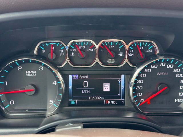 Used 2017 GMC Sierra 2500 SLT w/ Duramax Plus Package AWD/4WD image 70