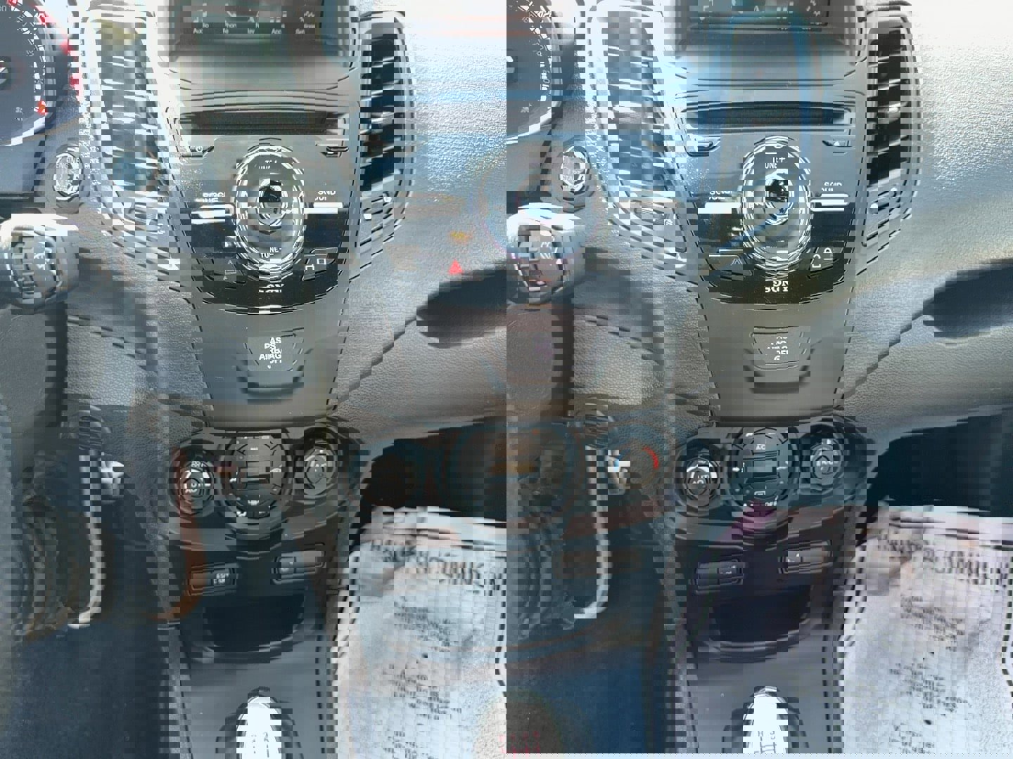 Used 2017 Ford Fiesta ST FWD image 17