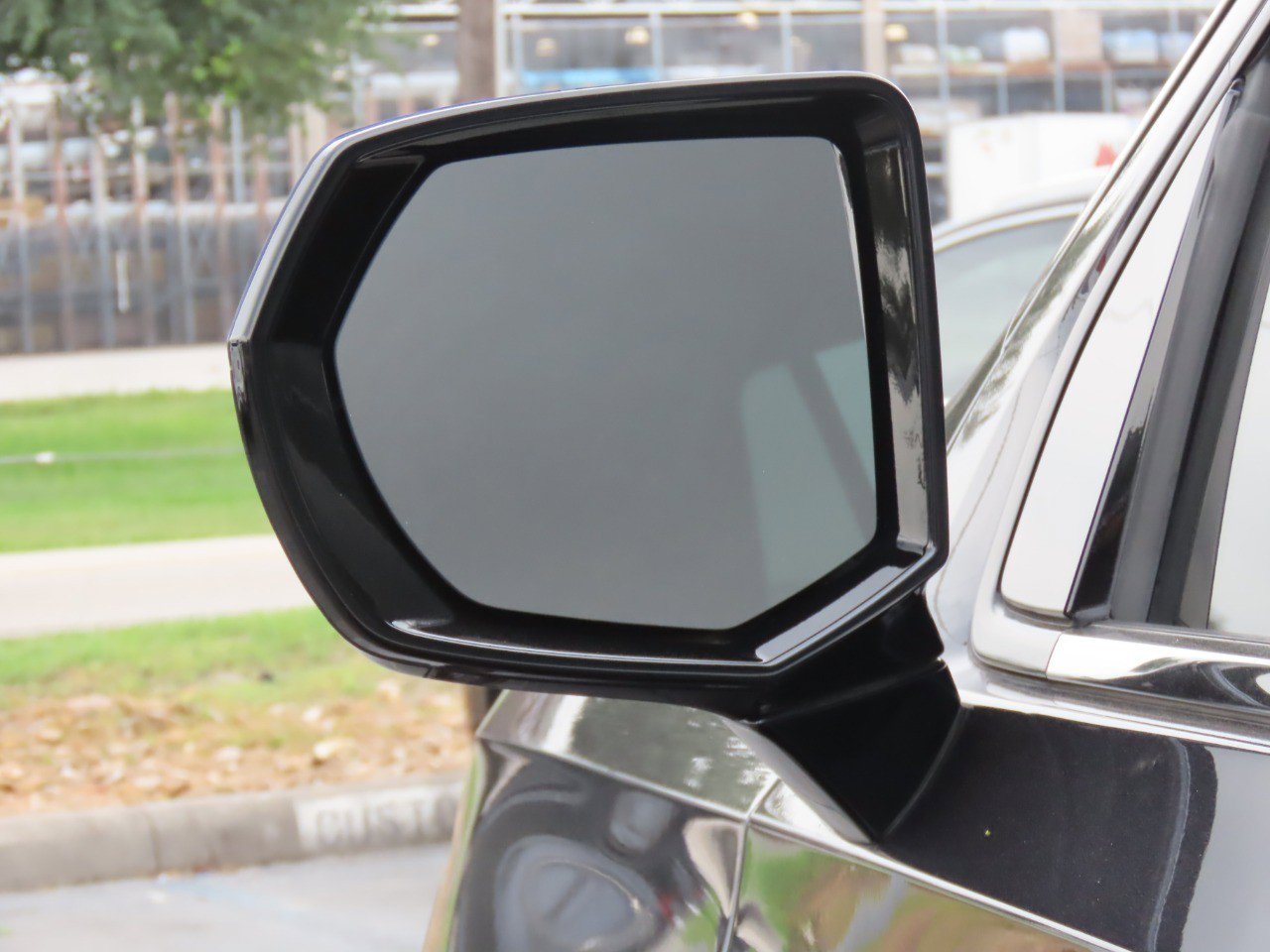 Used 2023 Chevrolet Tahoe LT RWD image 19