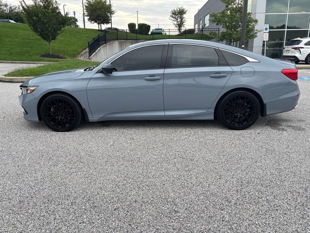 Used 2022 Honda Accord Sport image 6