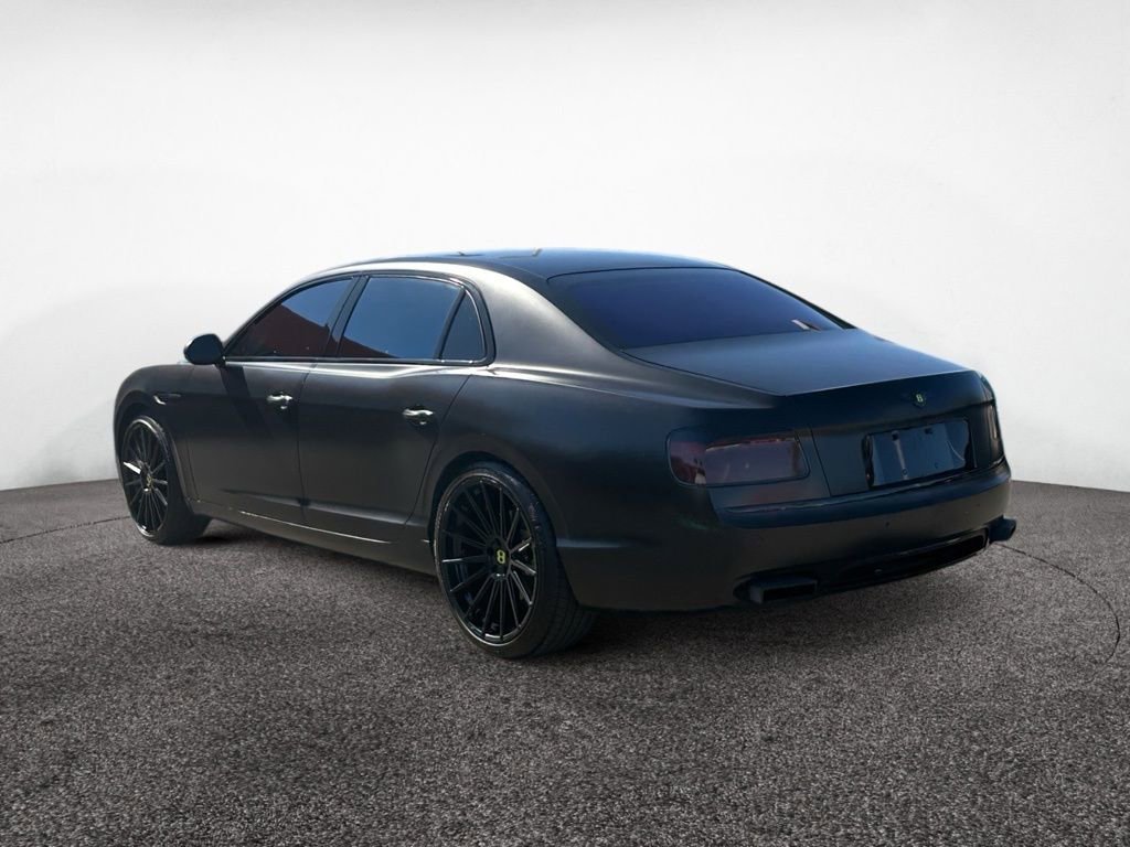 Used 2014 Bentley Flying Spur W12 image 3