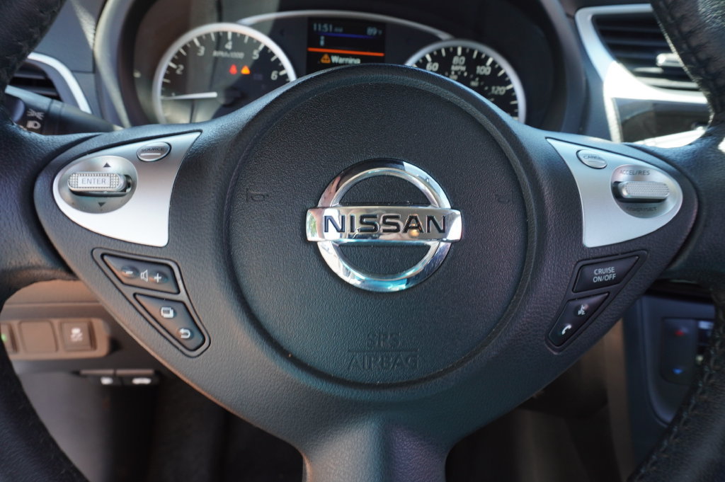 Used 2019 Nissan Sentra SV FWD image 17